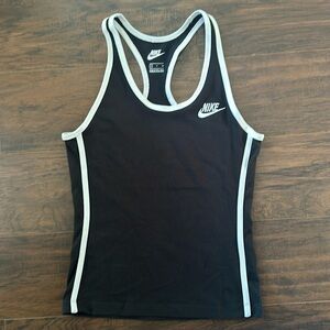 NWOT Women’s Nike Black Tank Top- Size Small